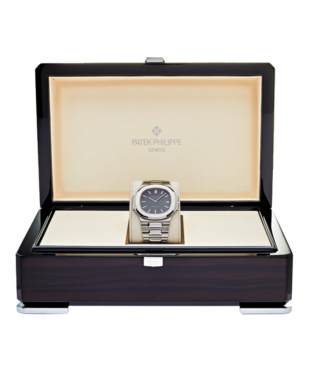 Patek Philippe Nautilus Vintage Tiffany & Co. Steel Black Dial 3700/11 Watch 4